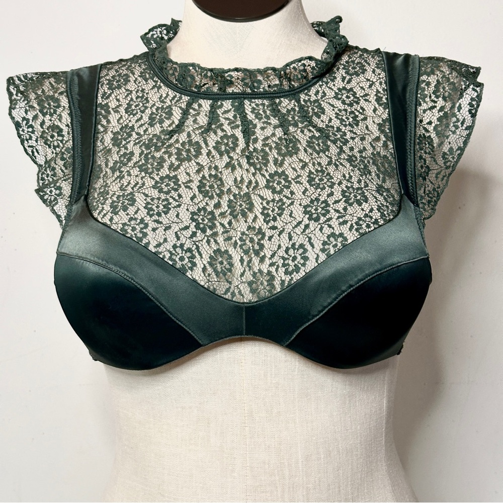 Victoria’s Secret Dream Angels High Neck Lace Ruffle Bra 34B Green